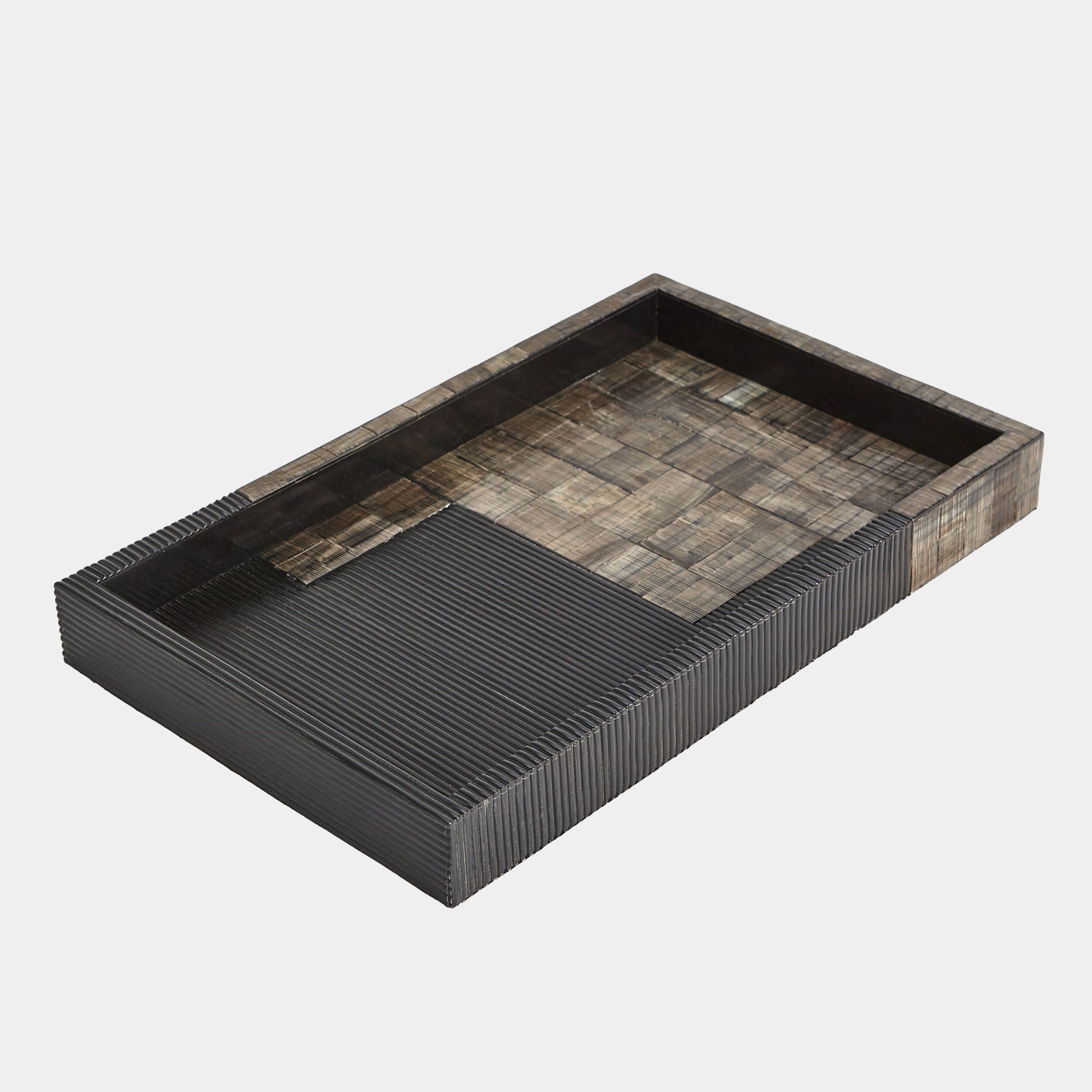 Gilles Ribbed Horn/Resin Tray