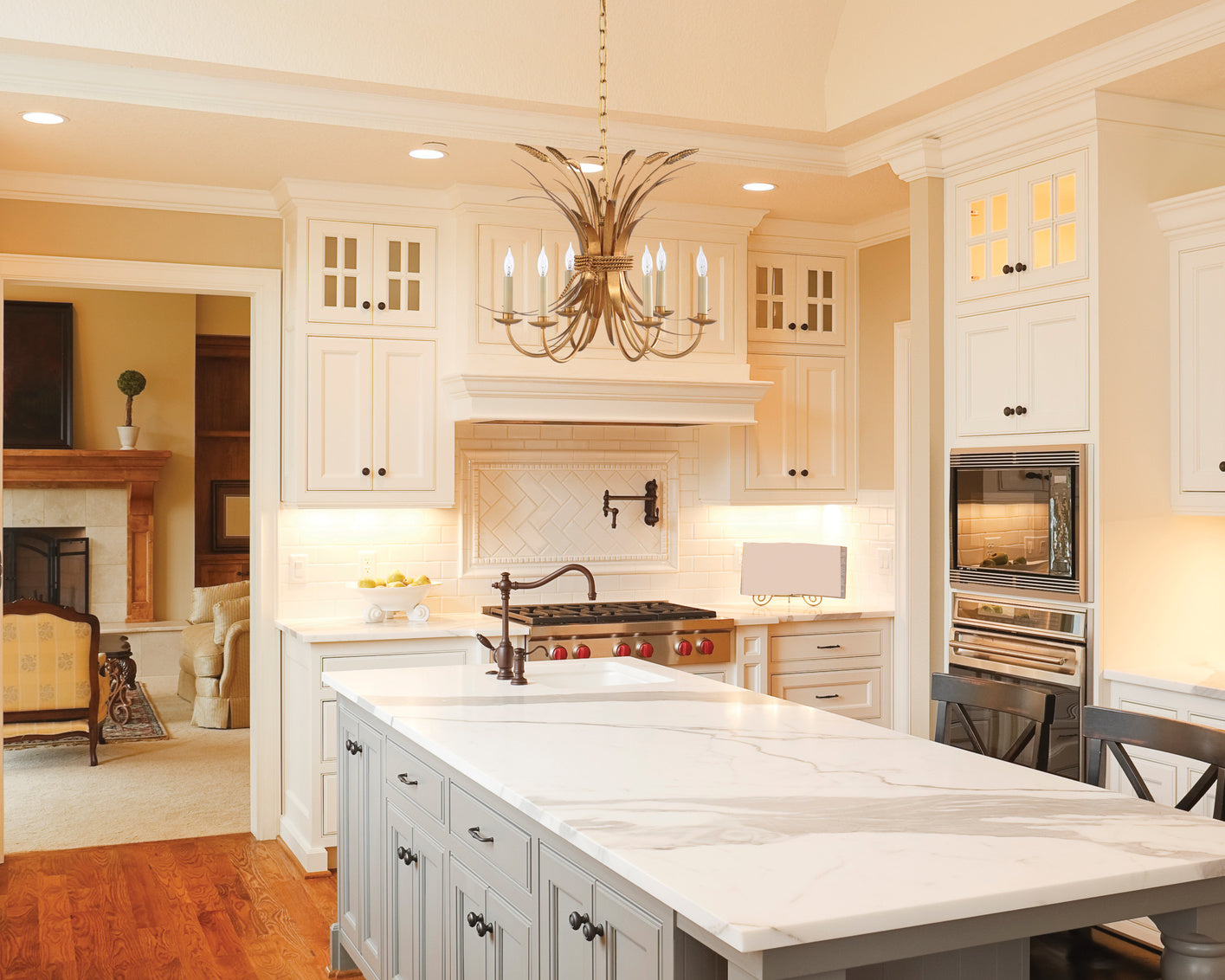 Wheat Chandelier - Gold in 18 / Iron - Chelsea House
