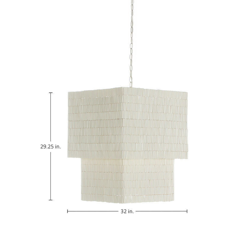 Eileen Chandelier