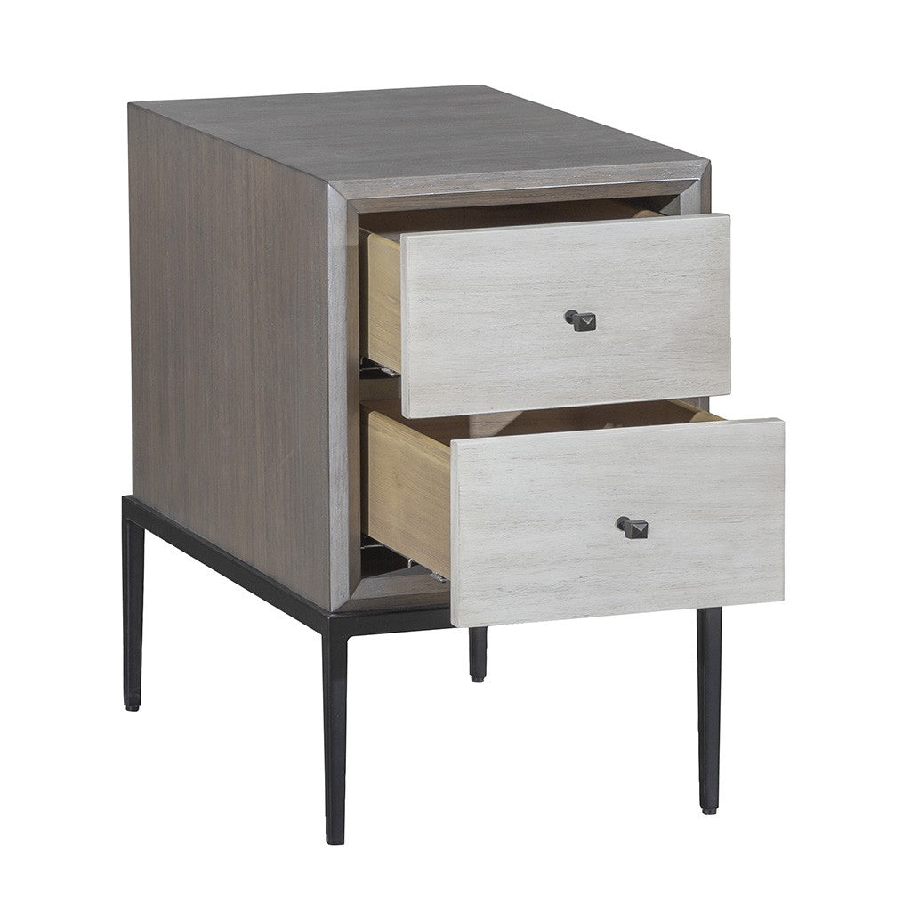 Expedition End Table (8189-CC) - Fairfield Chair