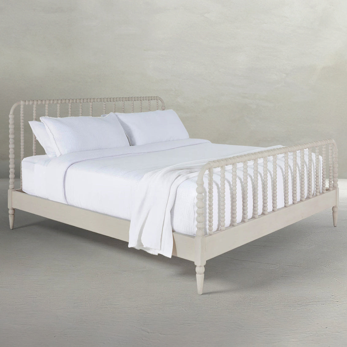 Jennifer Bed - Queen