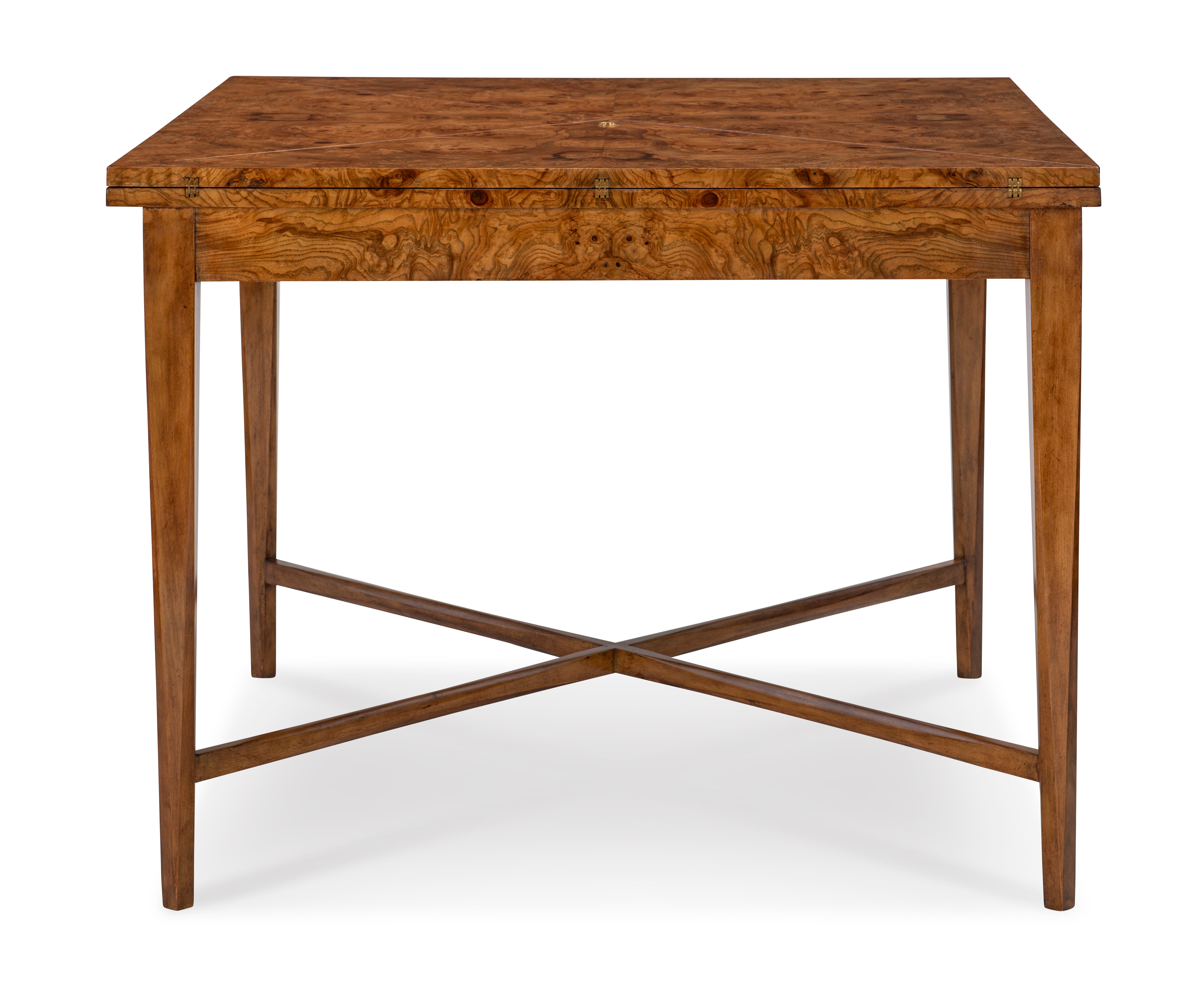 Basil Game Table