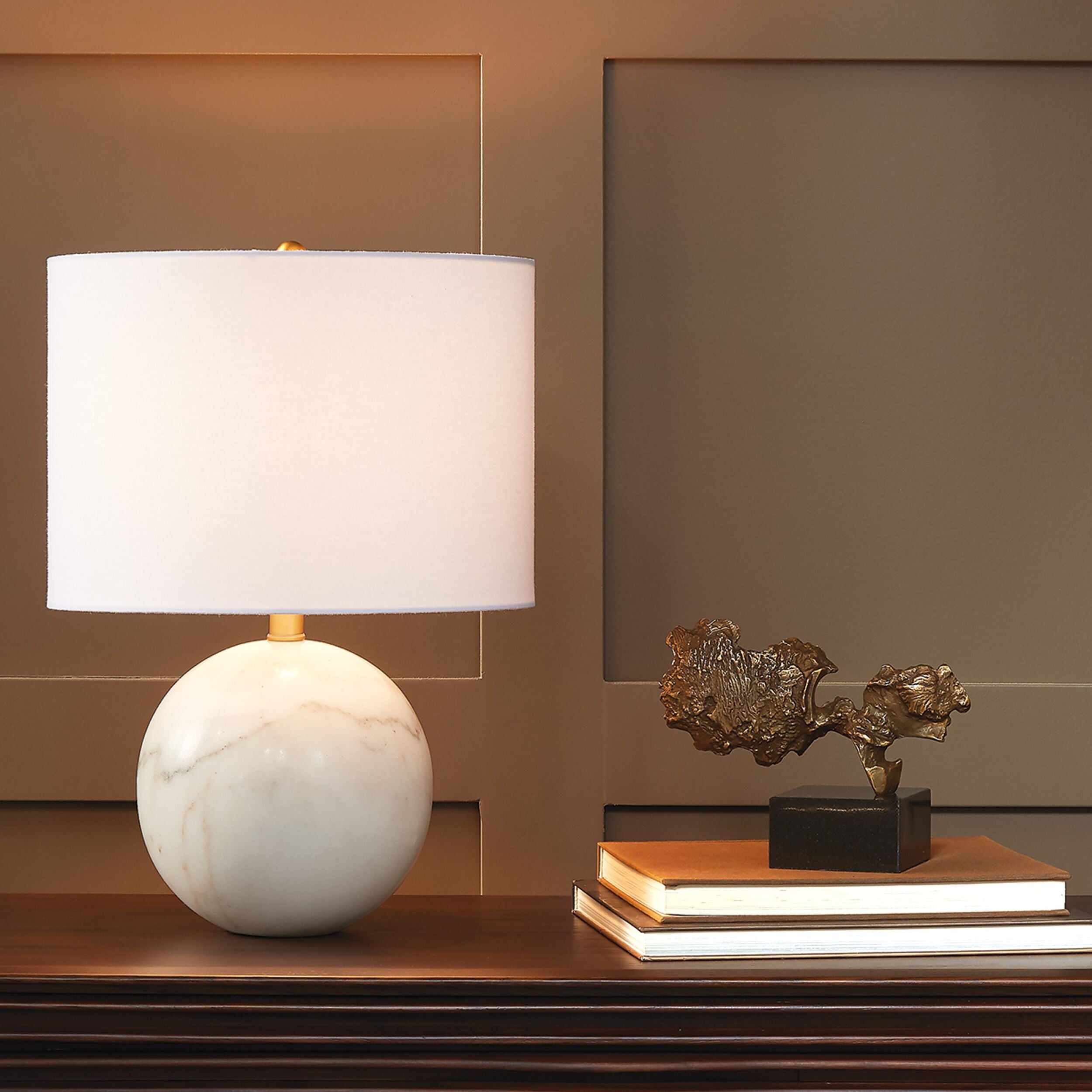 Archeron Marble Sphere Lamp-White