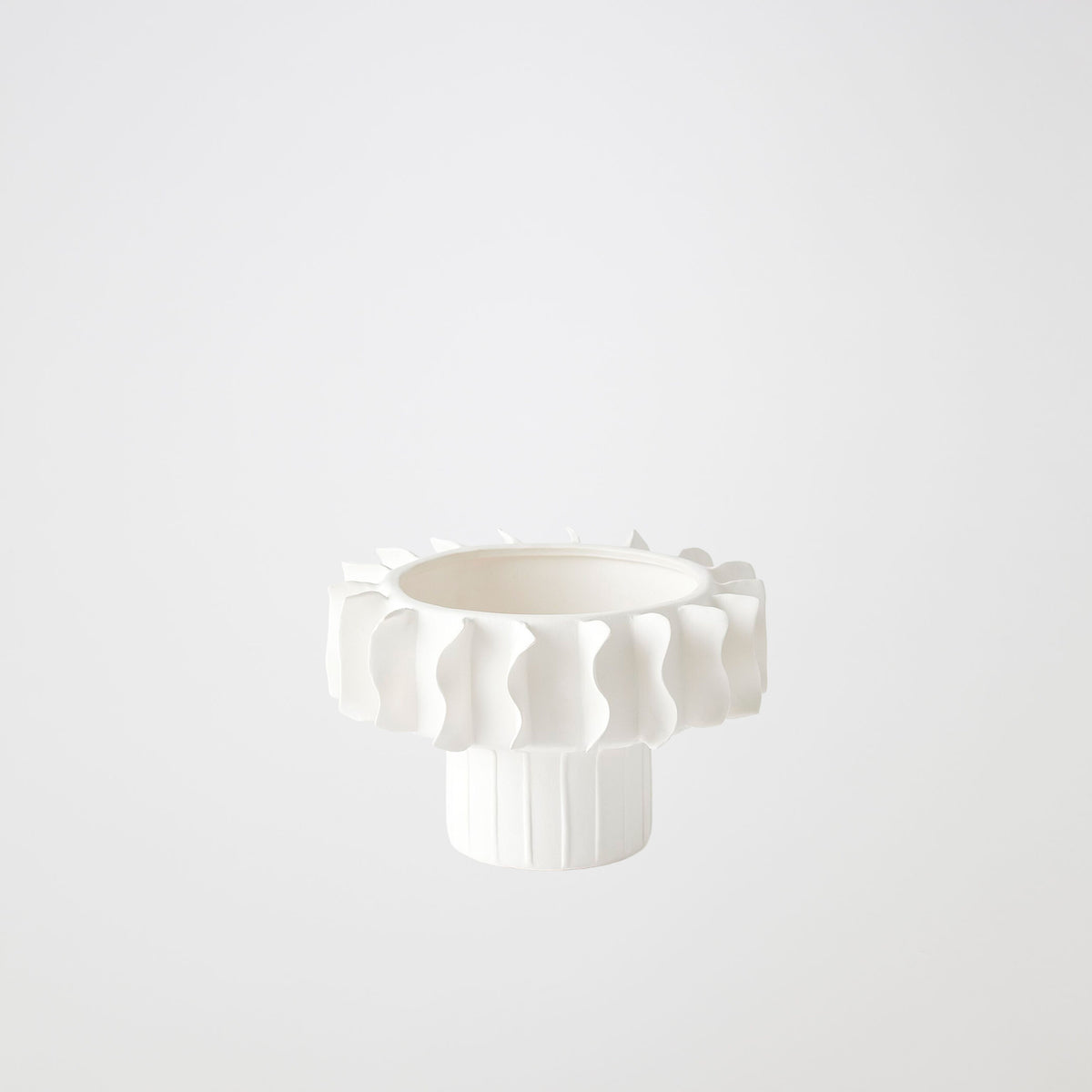 Vibrational Frilled Bowl-Matte White