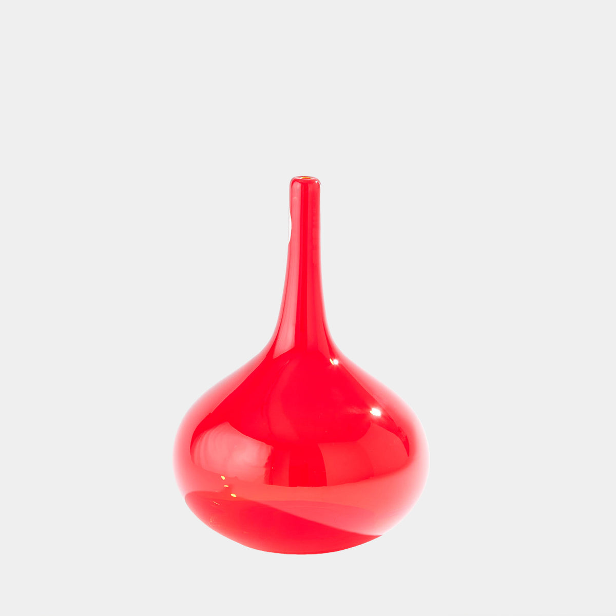 Pinnacle Bottle-Red-Round