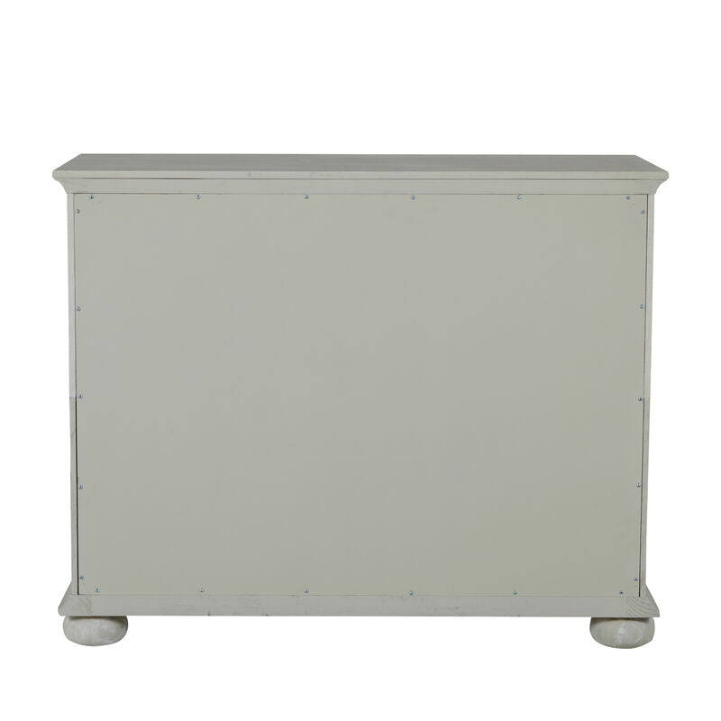Crestine Chest