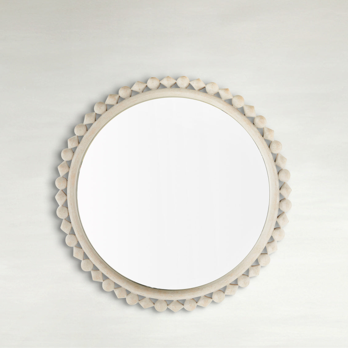 Belle Mirror - Round - 28'