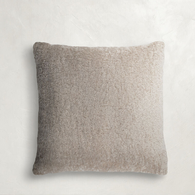 Merino CreamTaupe Poly 20x20