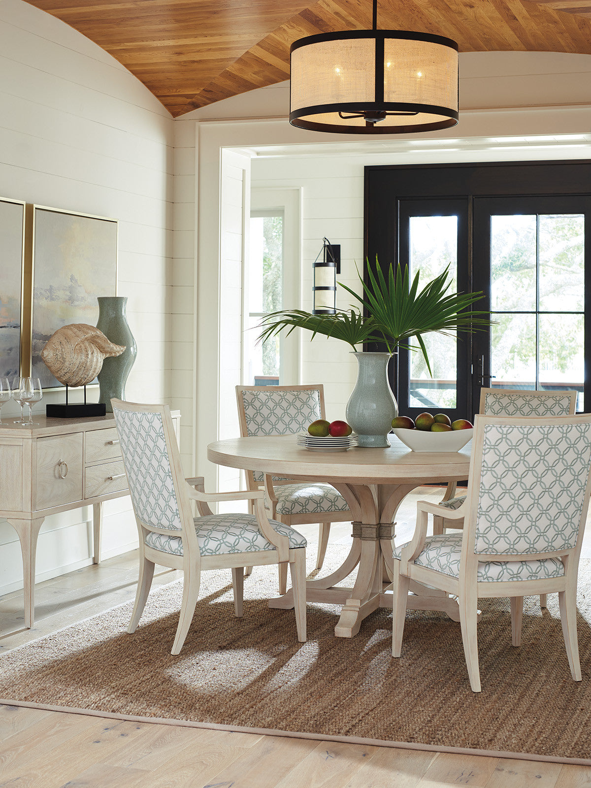 Magnolia Round Dining Table