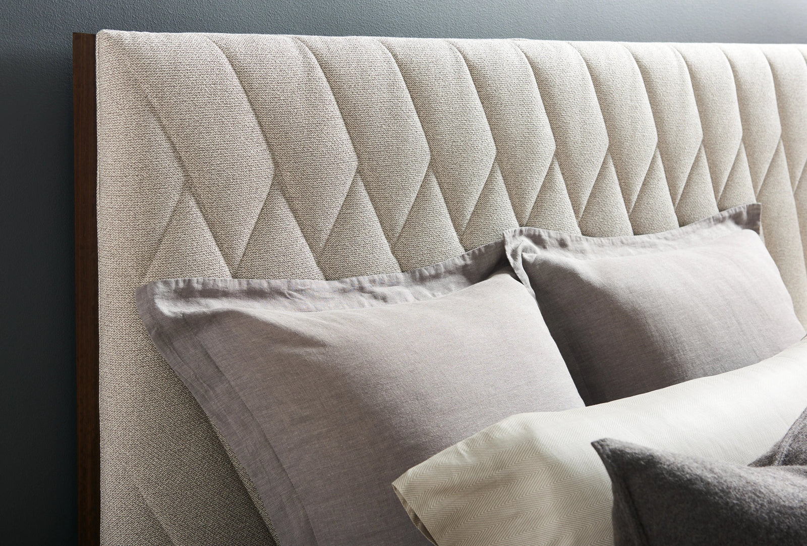 Moderne Bed Qn