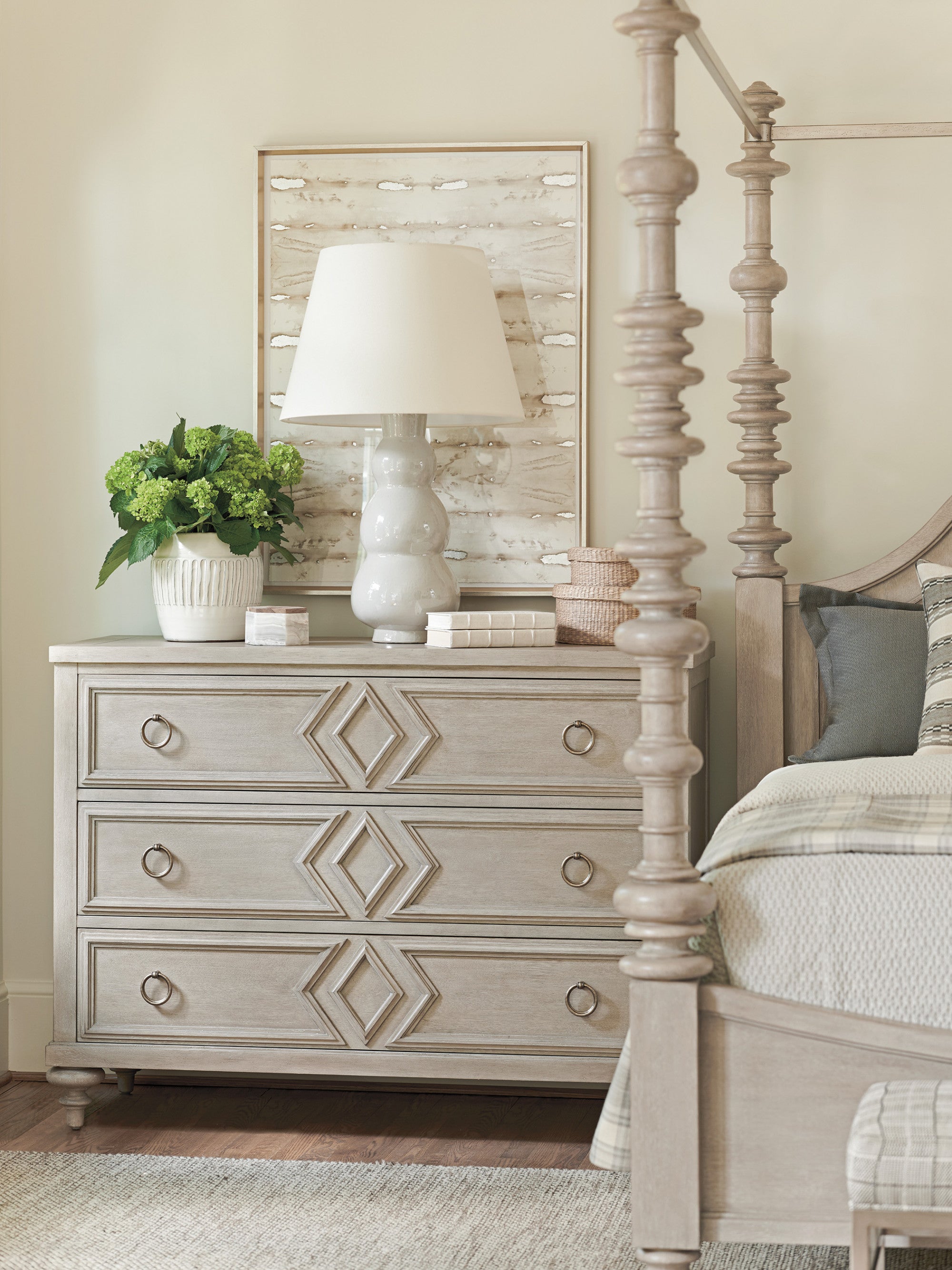 Viewpoint Single Dresser