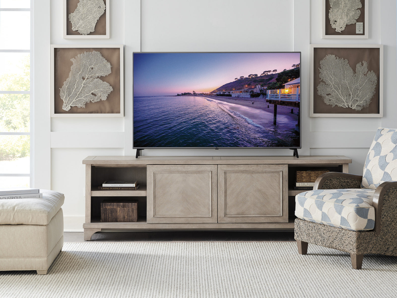 Geoffrey Media Console