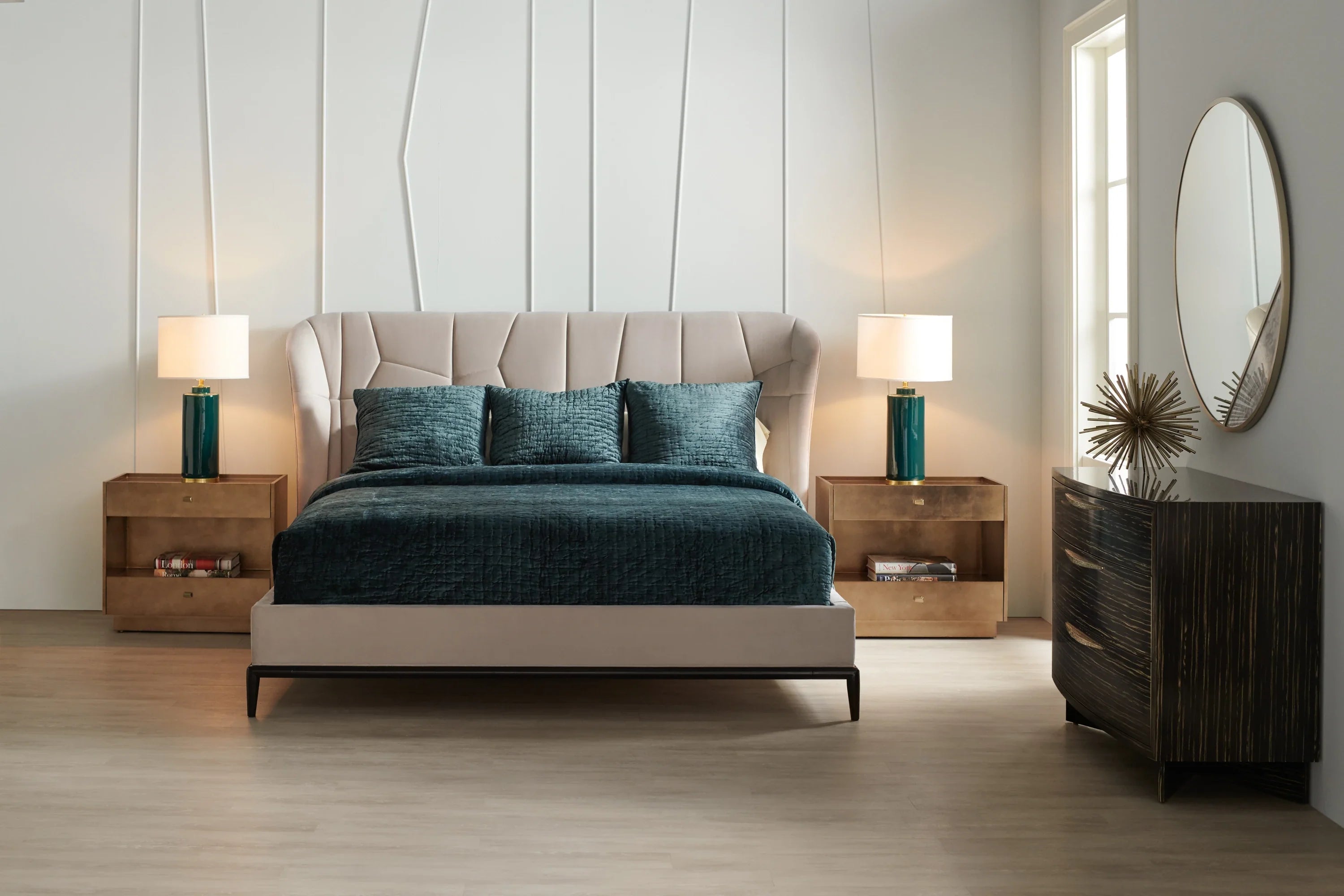Vector Uph Bed - King