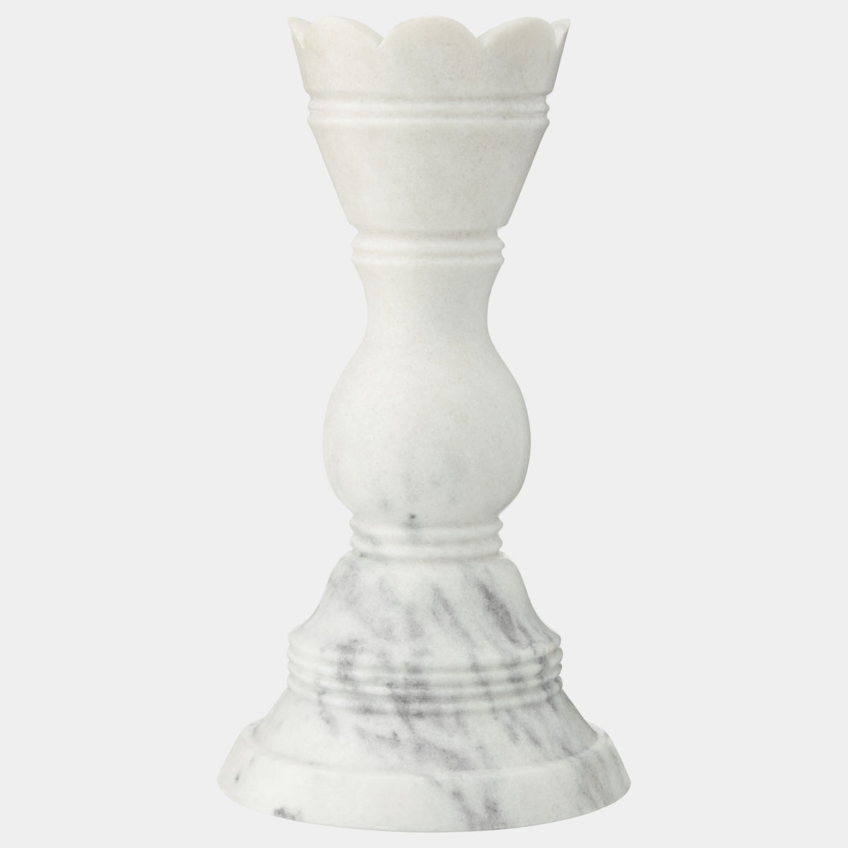 Checkmate Queen Table