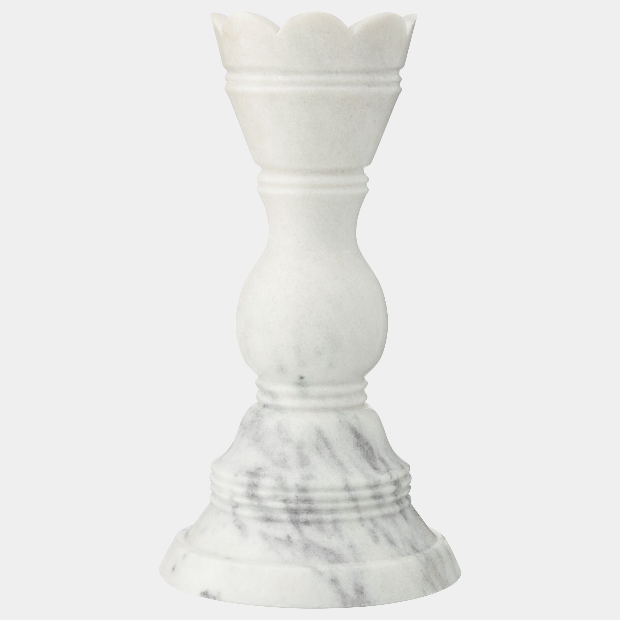 Checkmate Queen Table