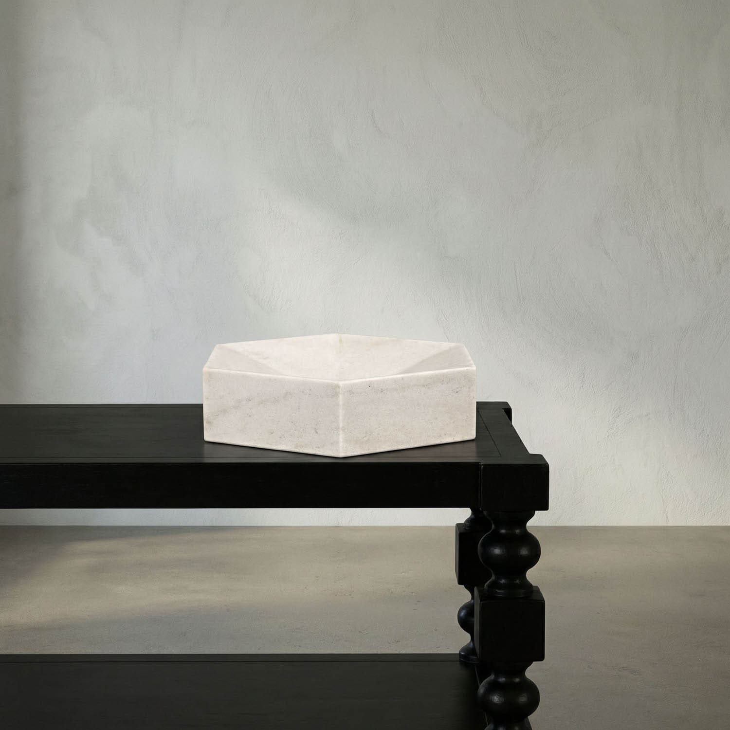 Conda Tray