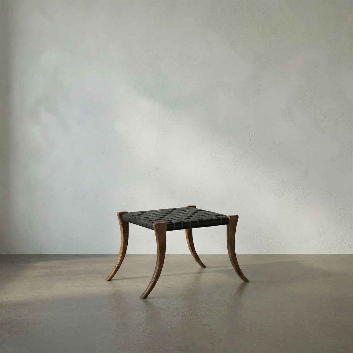 Sparti Stool