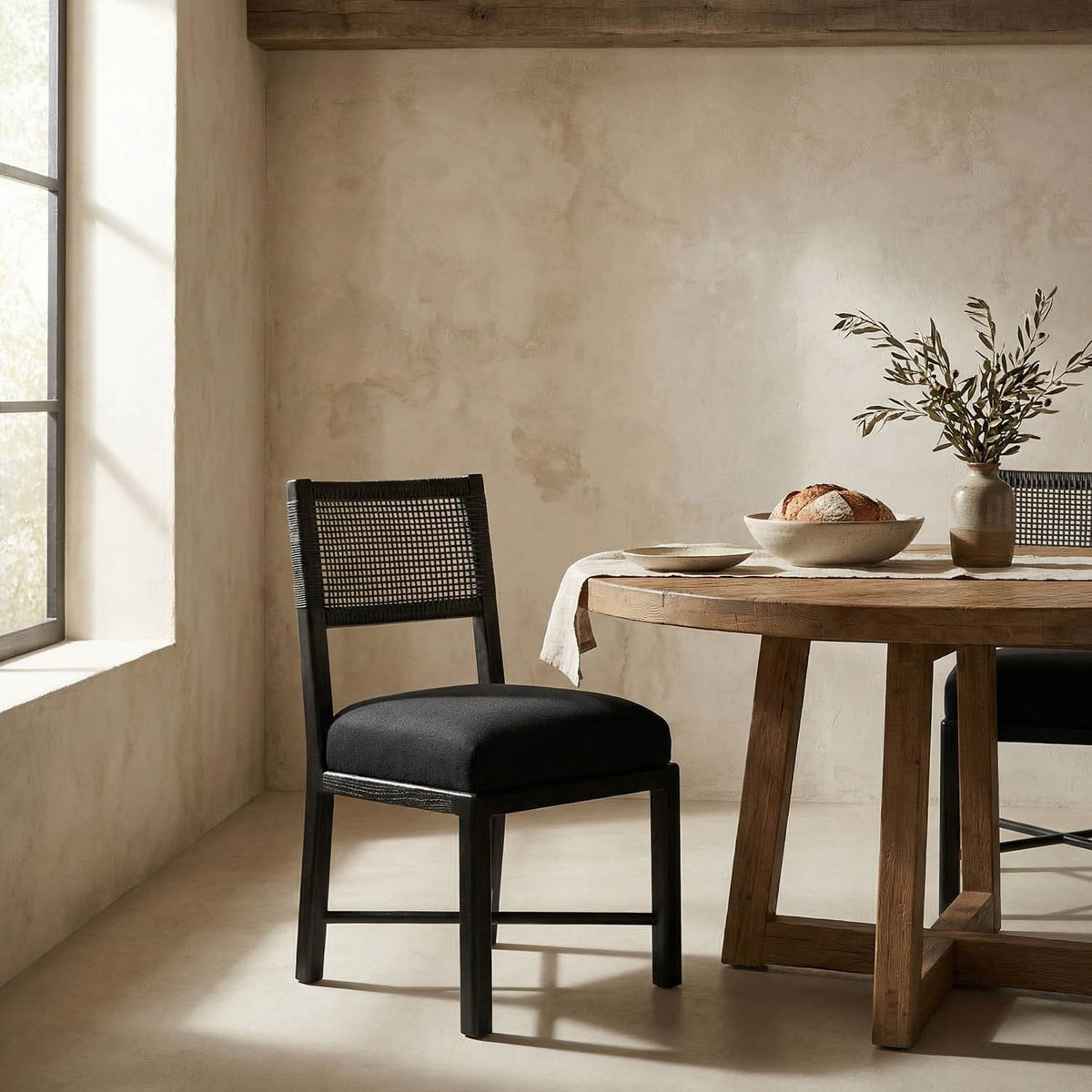 Lobos Chair, Charcoal Black