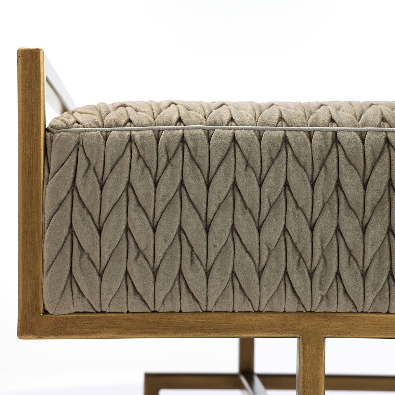 Wiggins Bench – Art by John Richard | Sutter & Vale
