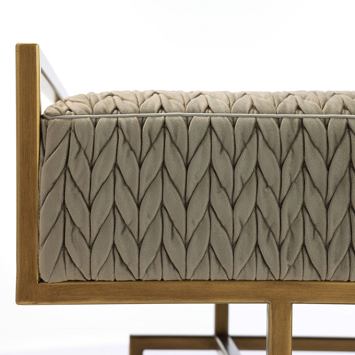 Wiggins Bench – Art by John Richard | Sutter & Vale