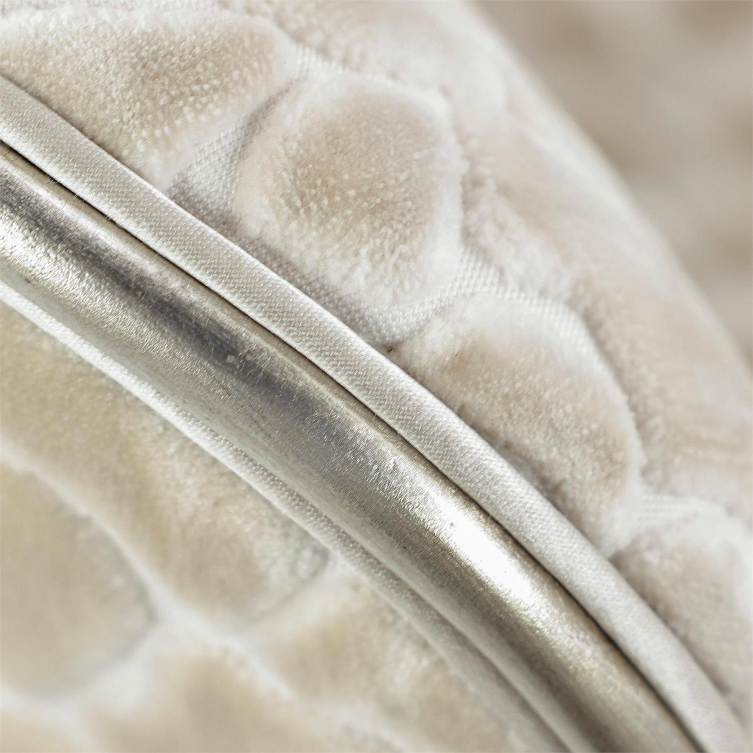 Bangle Chair