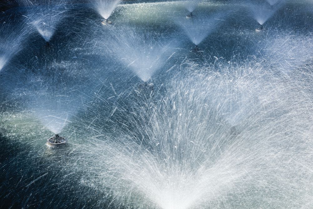 Light Spray 1 artwork