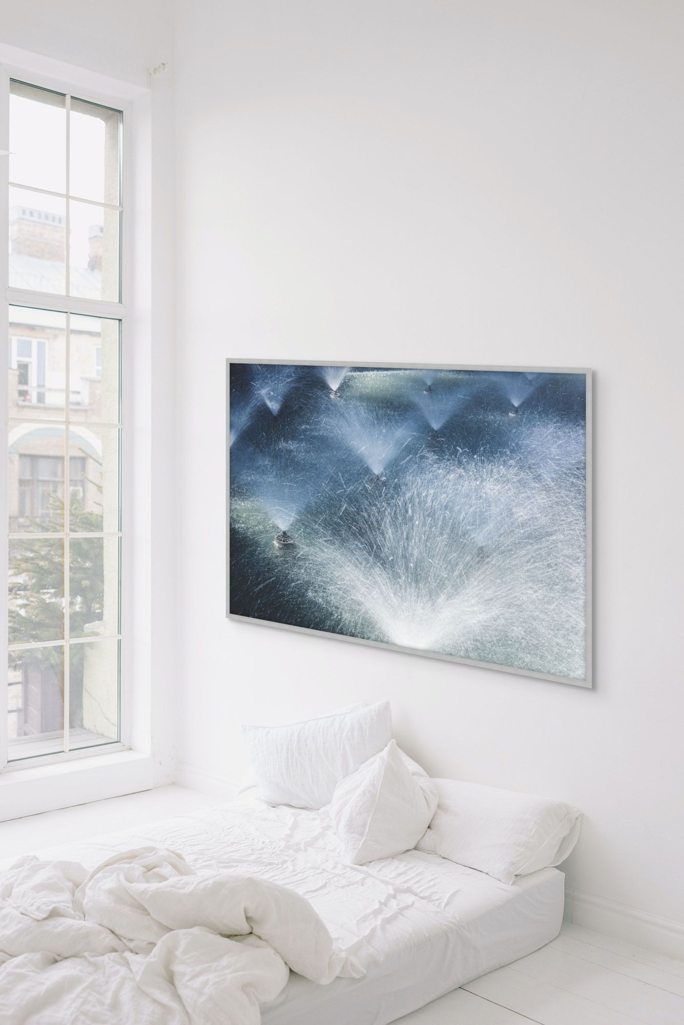 Light Spray 1 in a room
