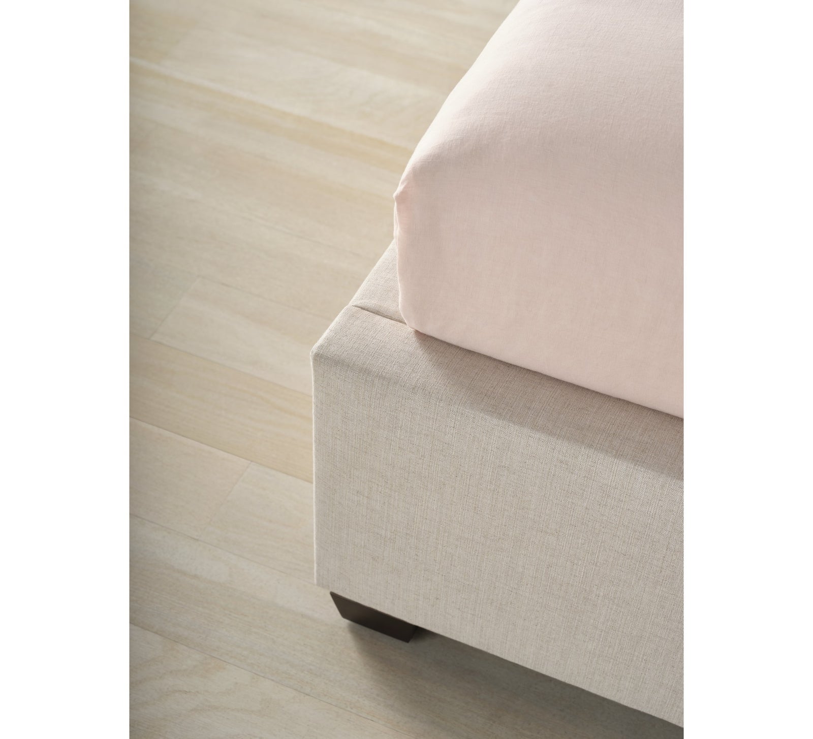 Kennedy Queen Bed