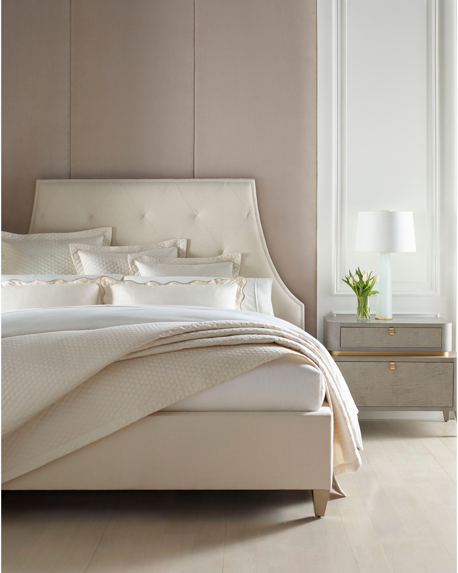 Lyric Tufted Fully Upholstered Bed