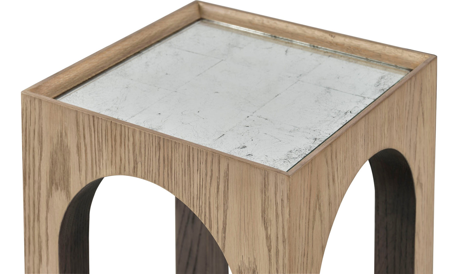 Arco Spot Table