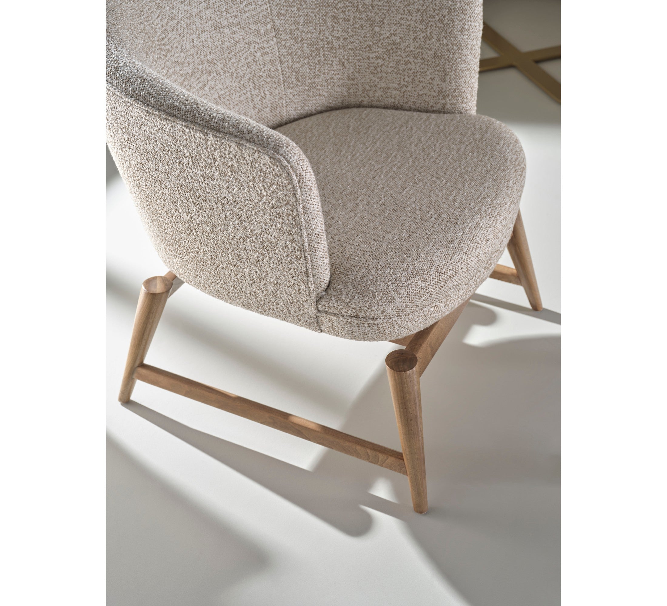 Coupe Lounge Chair