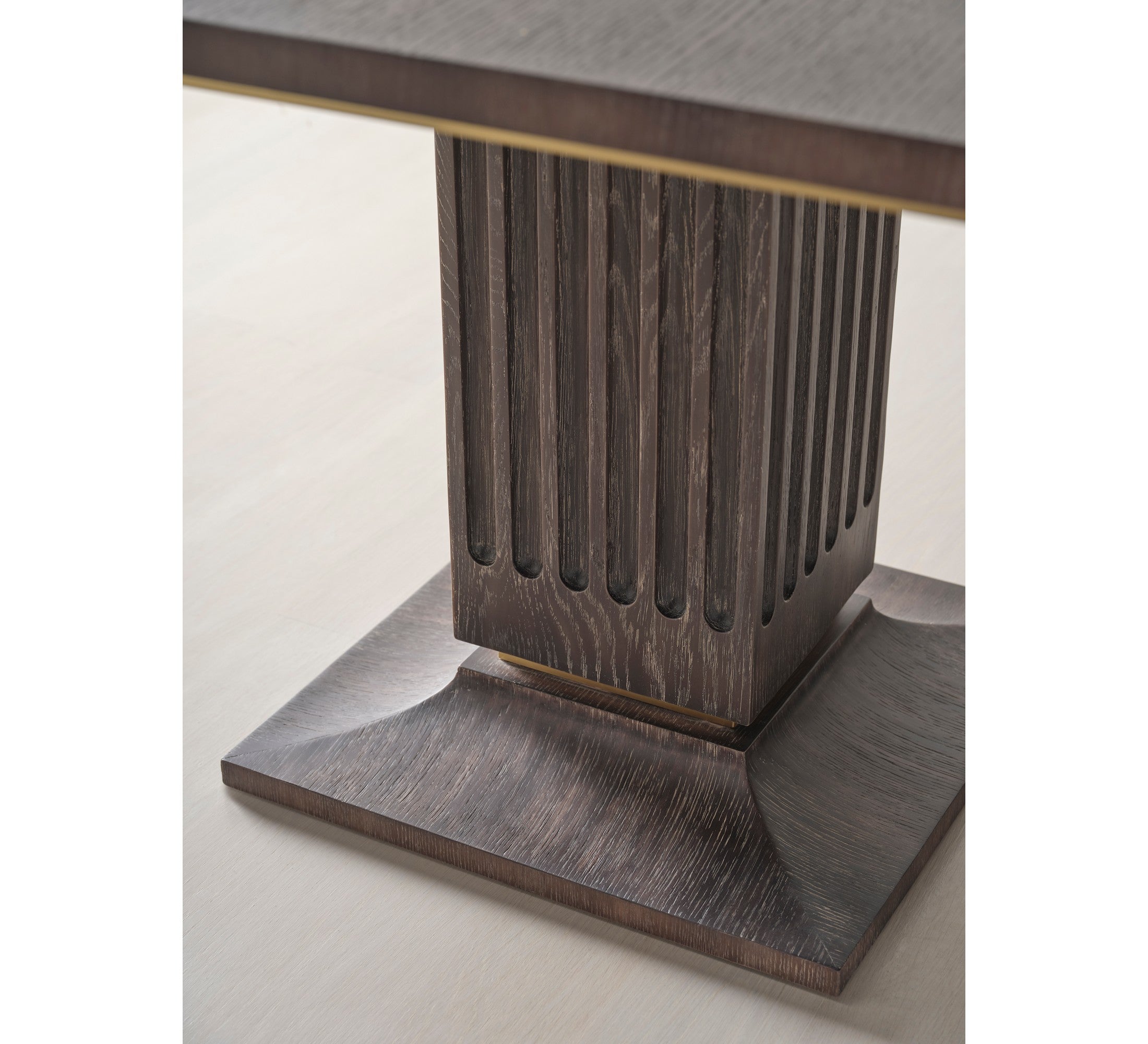 Trocadero Game Table