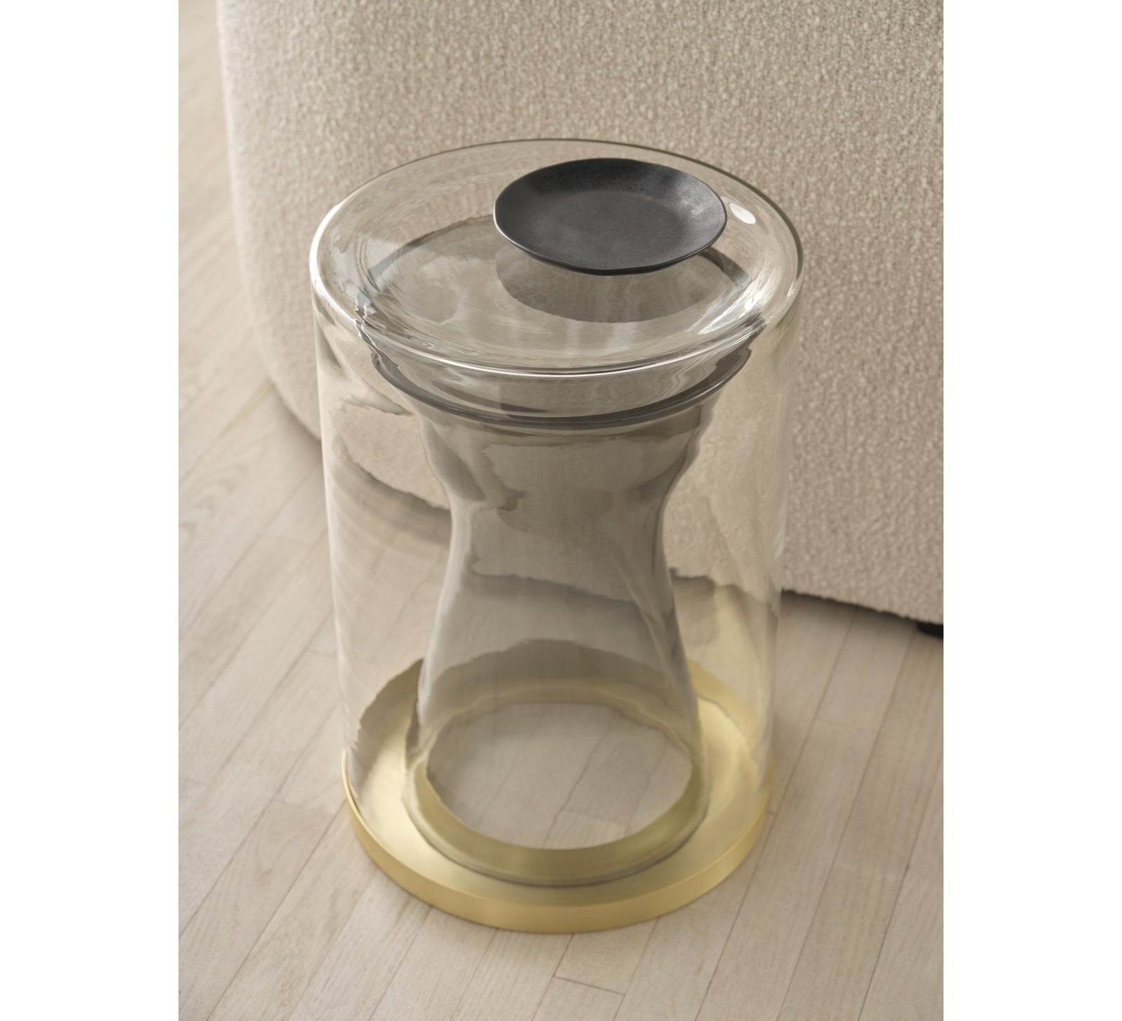 Charm Drink Table