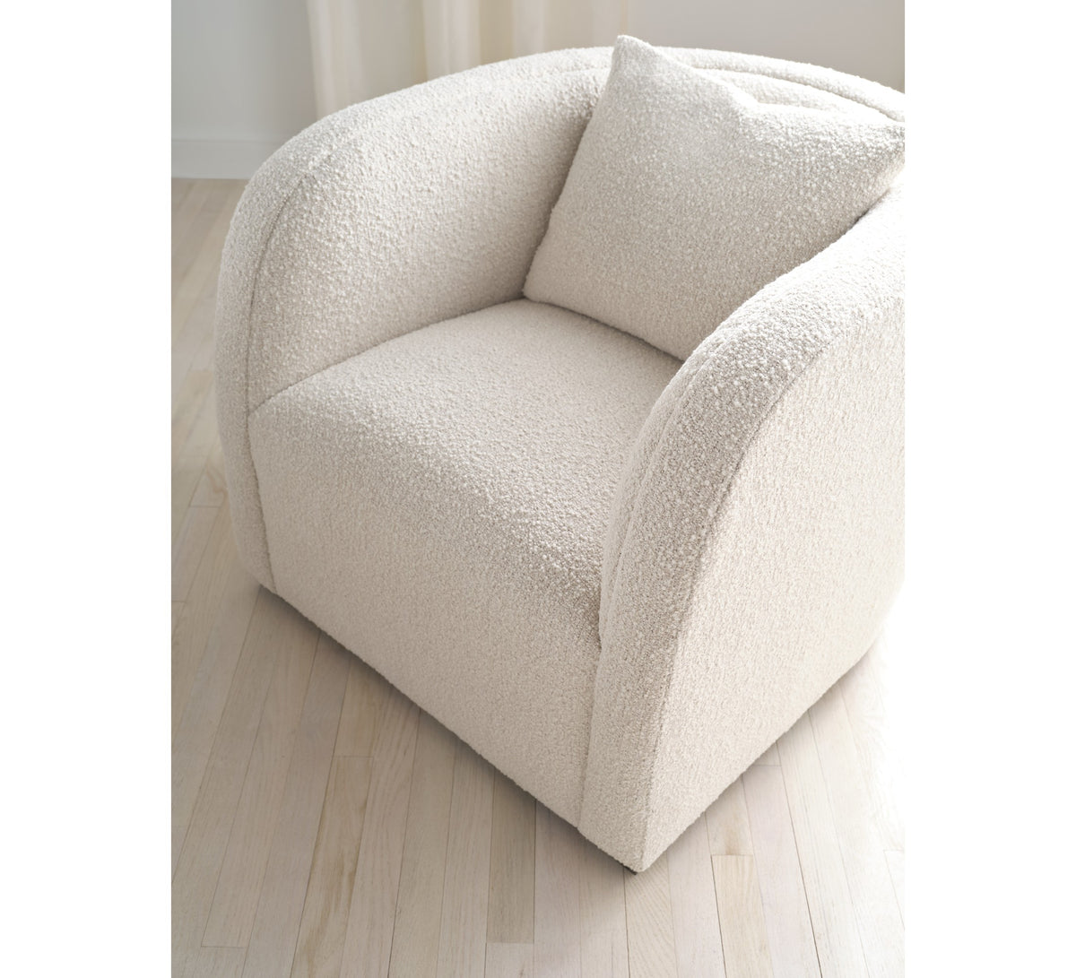 Drew Lounge Chair
