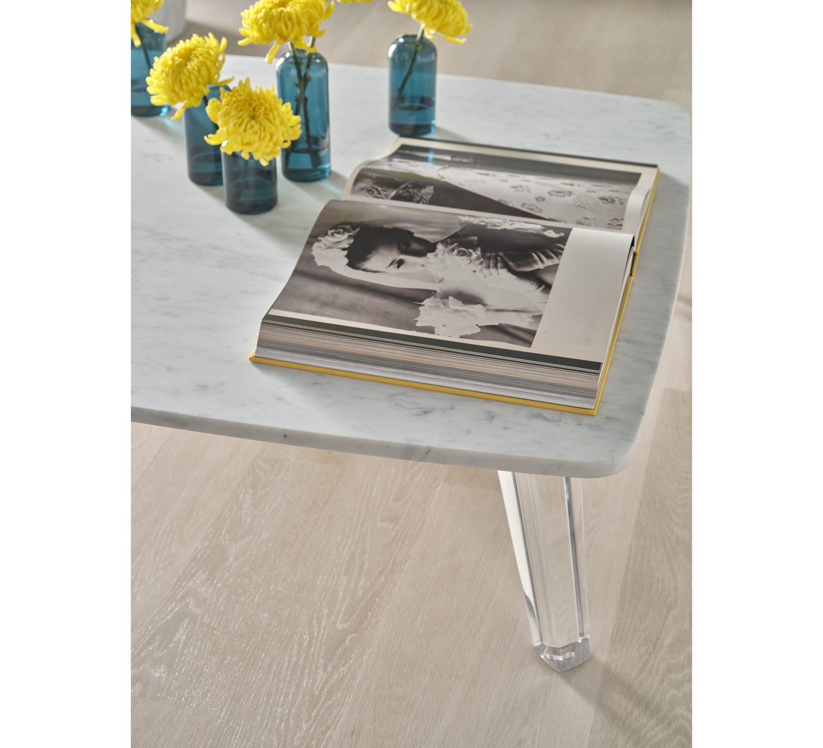 Ionio Cocktail Table