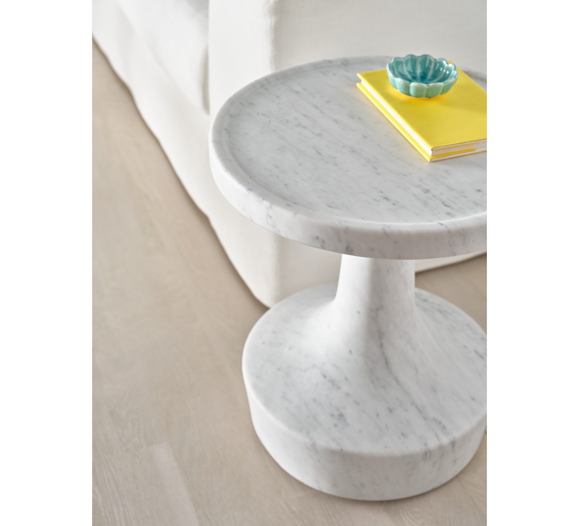 Etna Table