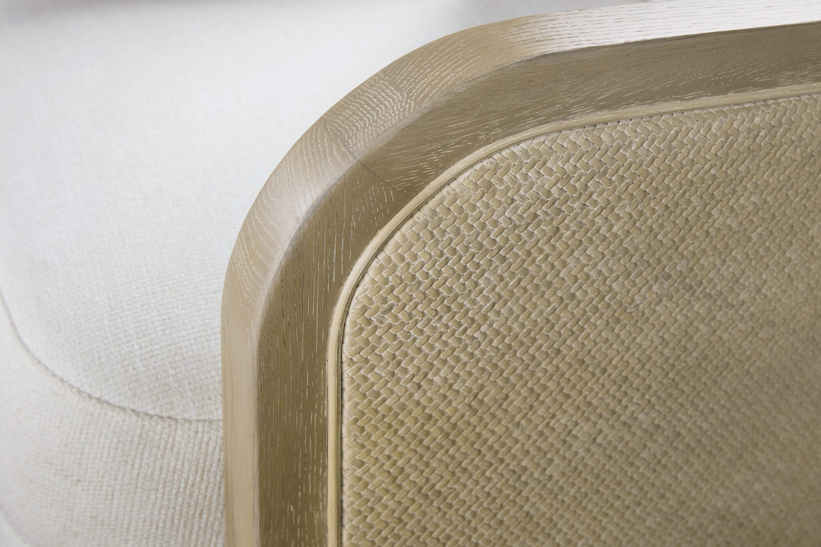 Wilma Swivel Chair