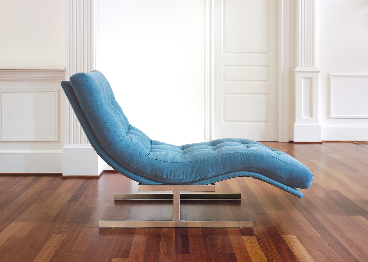 Hug Chaise