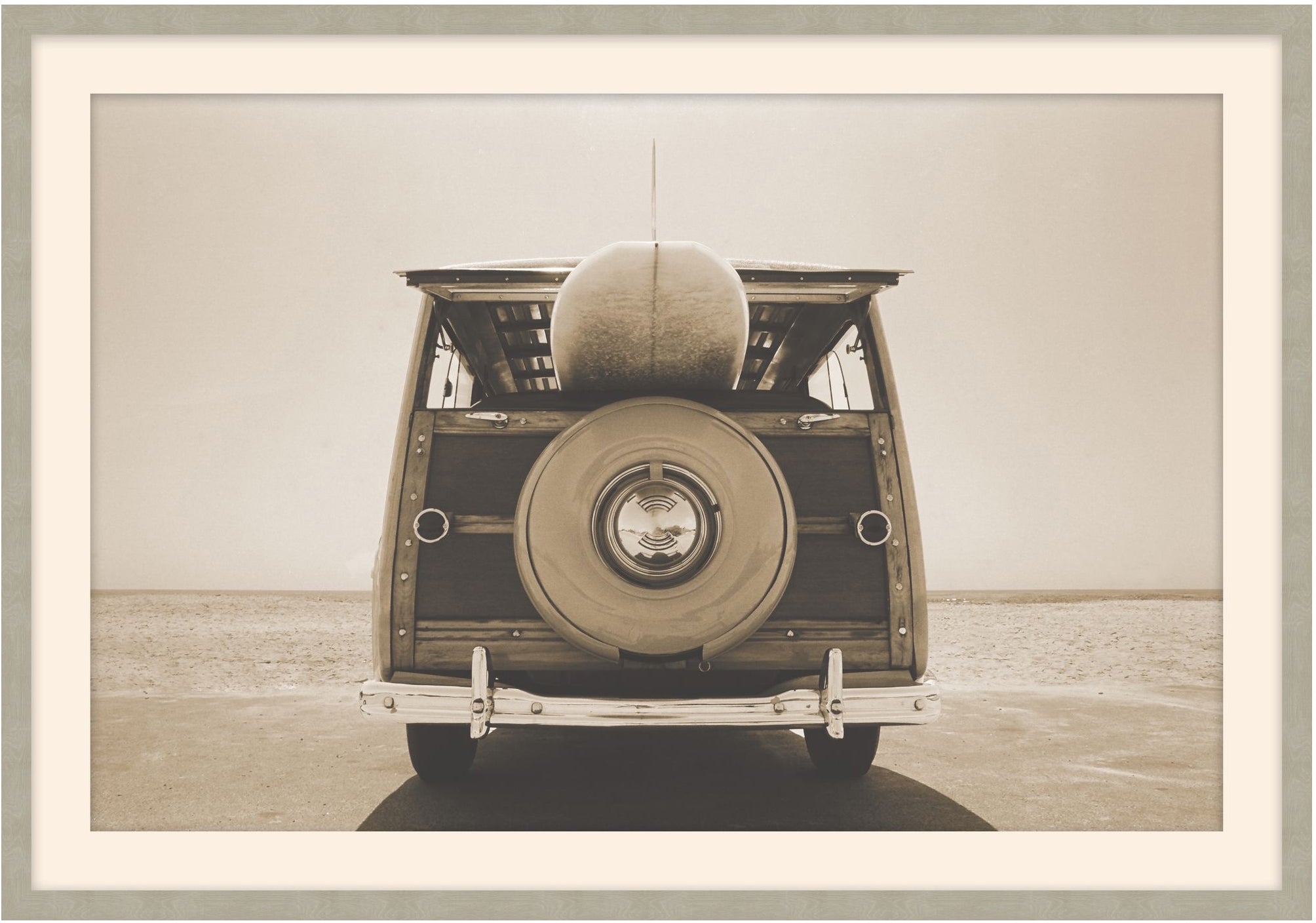 Classic Summer 1 - Theodore Alexander