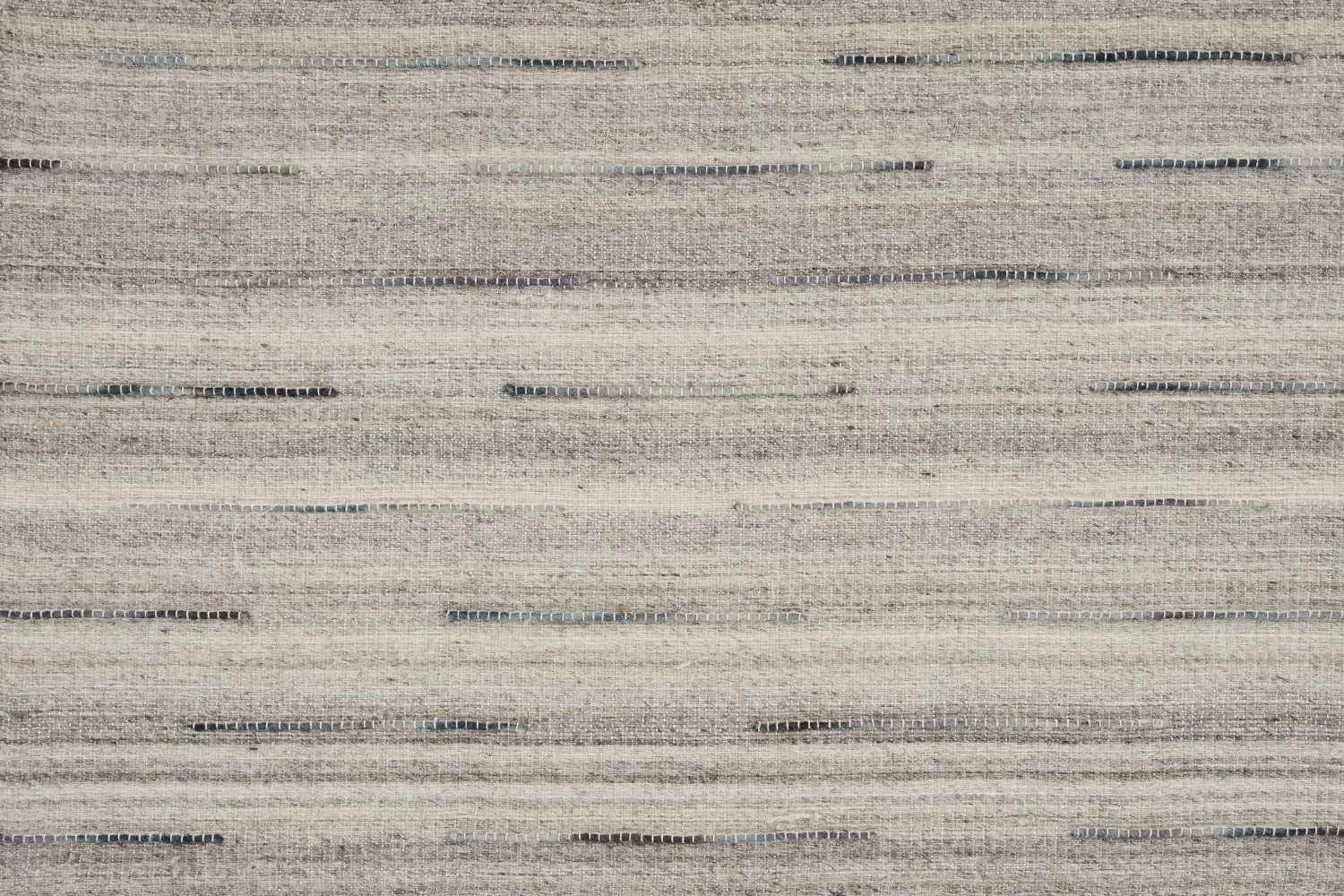 Blurred line - Theodore Alexander