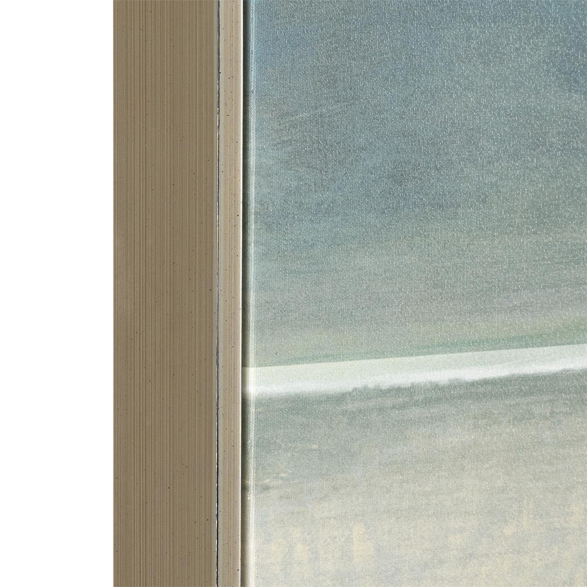 Debra Ferrari's Largo, Small