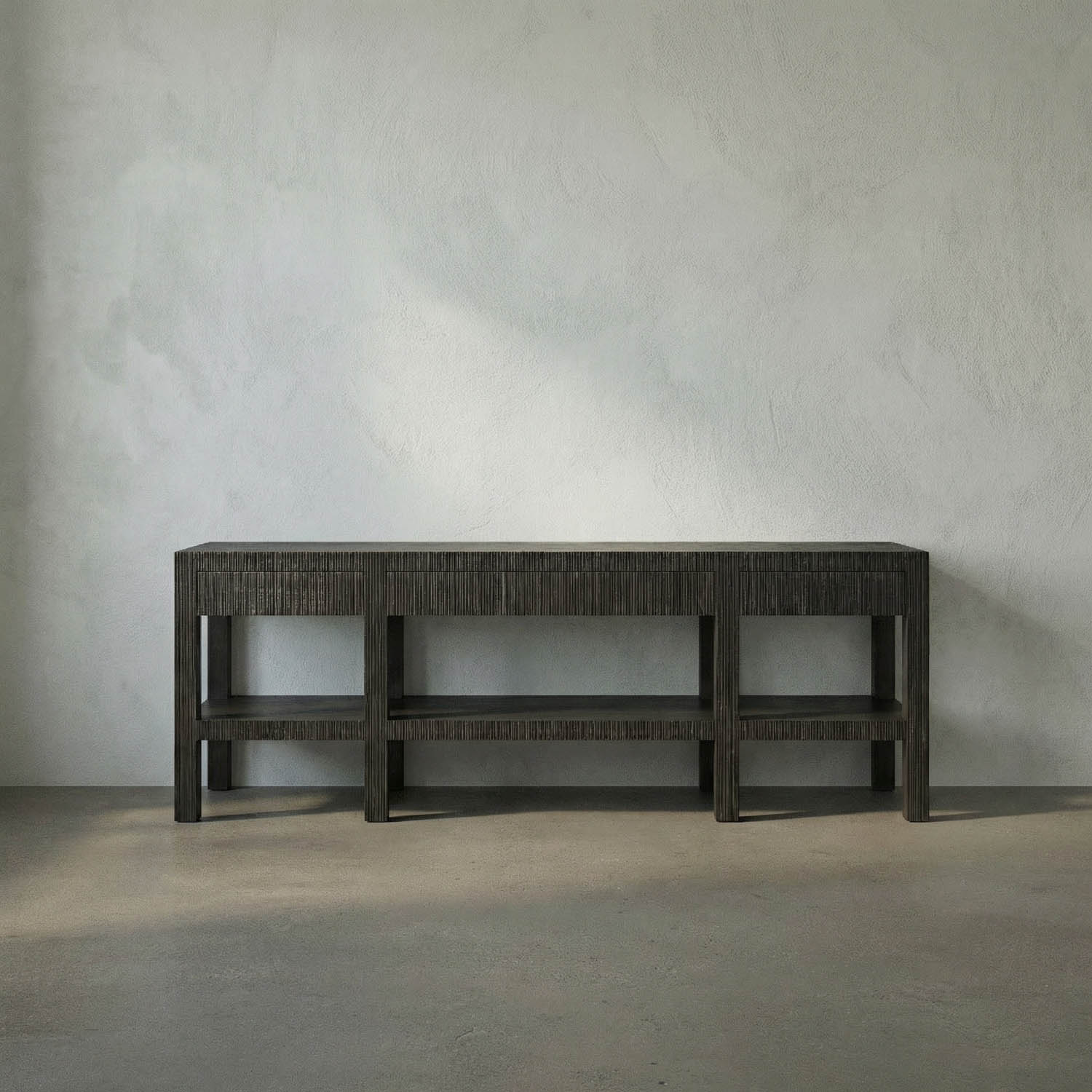 Conrad Console, Pale