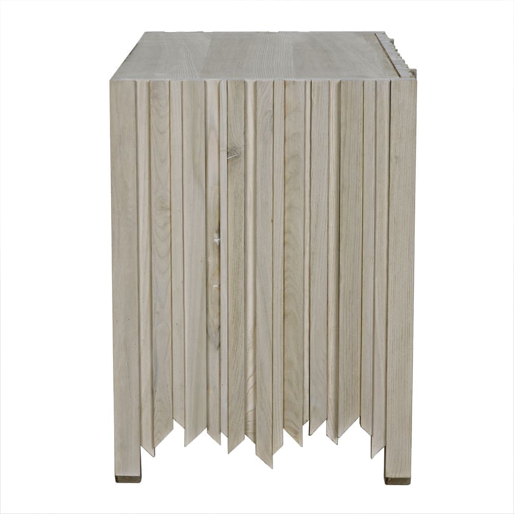 Desdemona 3 Drawer Chest, Bleached Elm