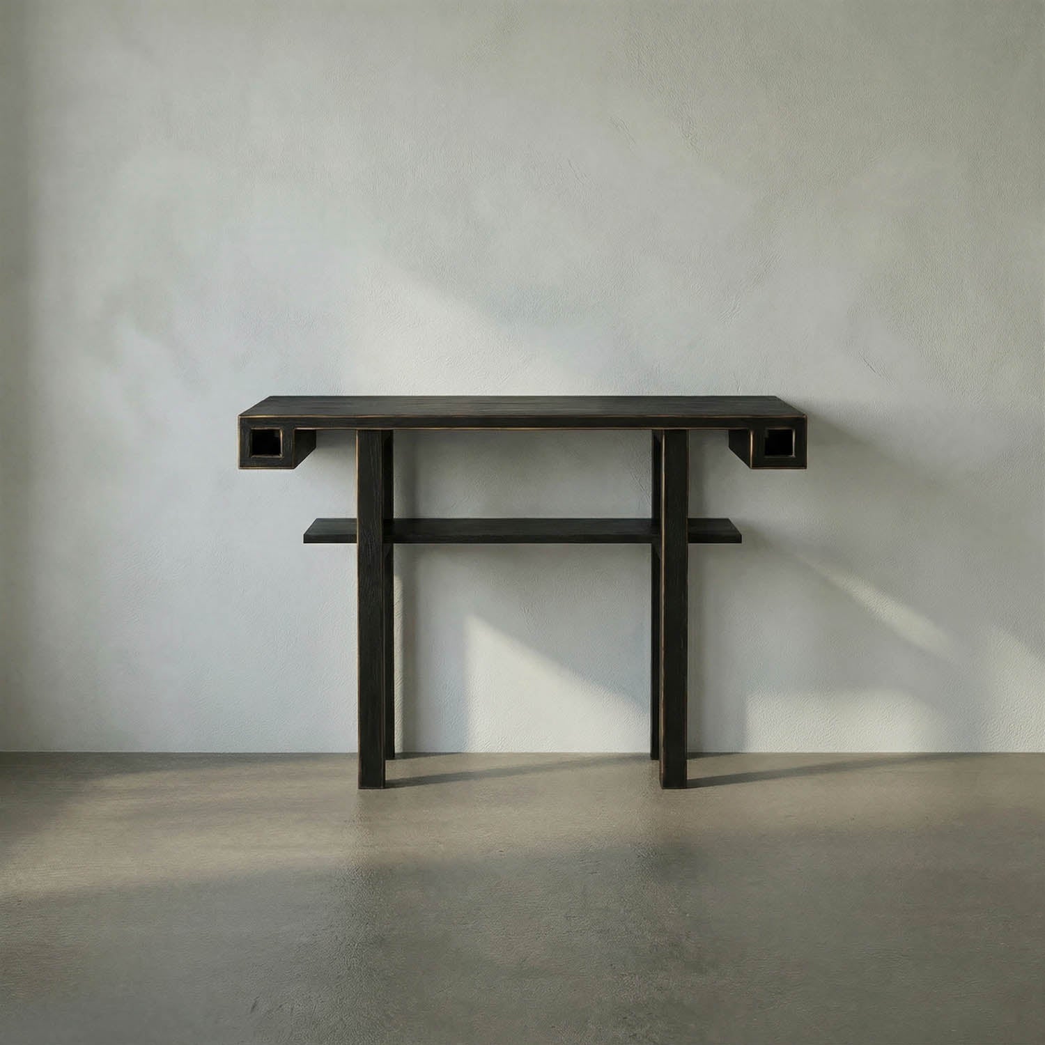 Uomo Console by Noir