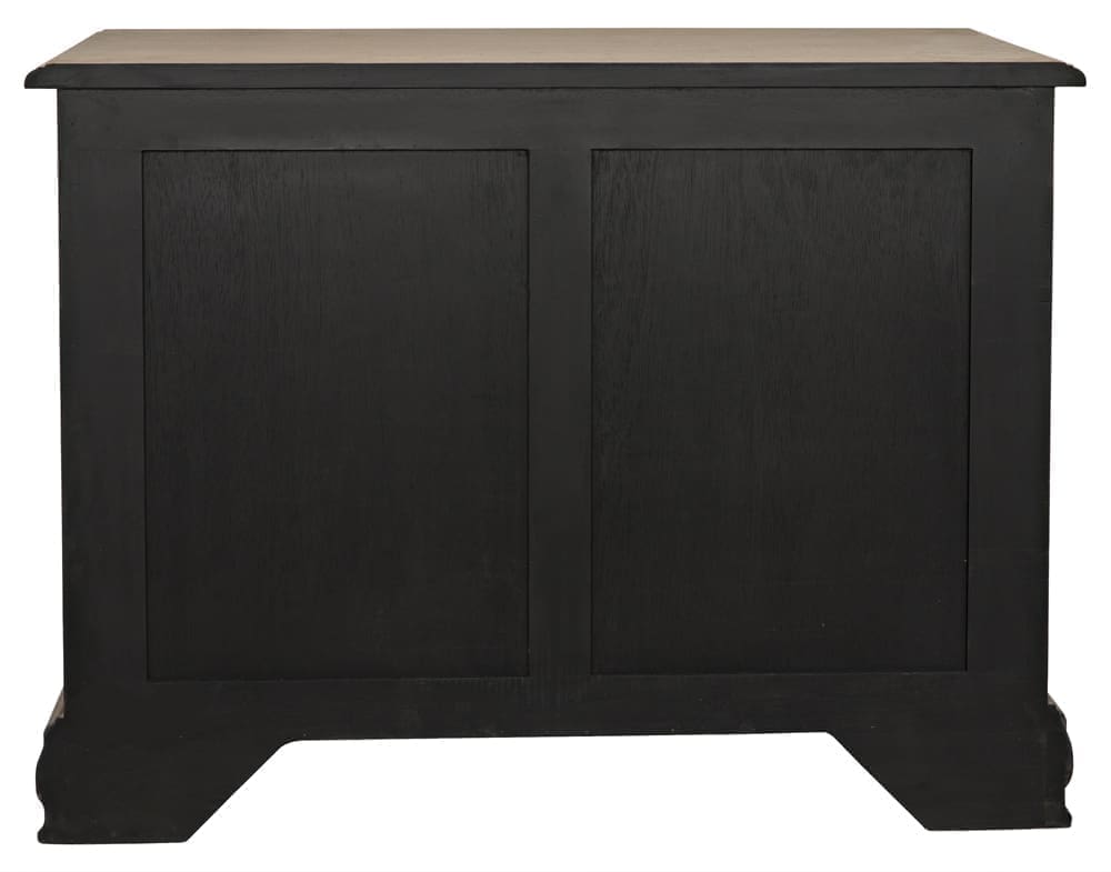 Sofie Dresser, Weathered