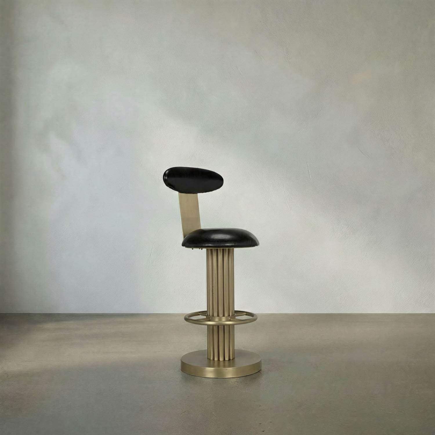 Sedes 24″ Counter Stool by Noir
