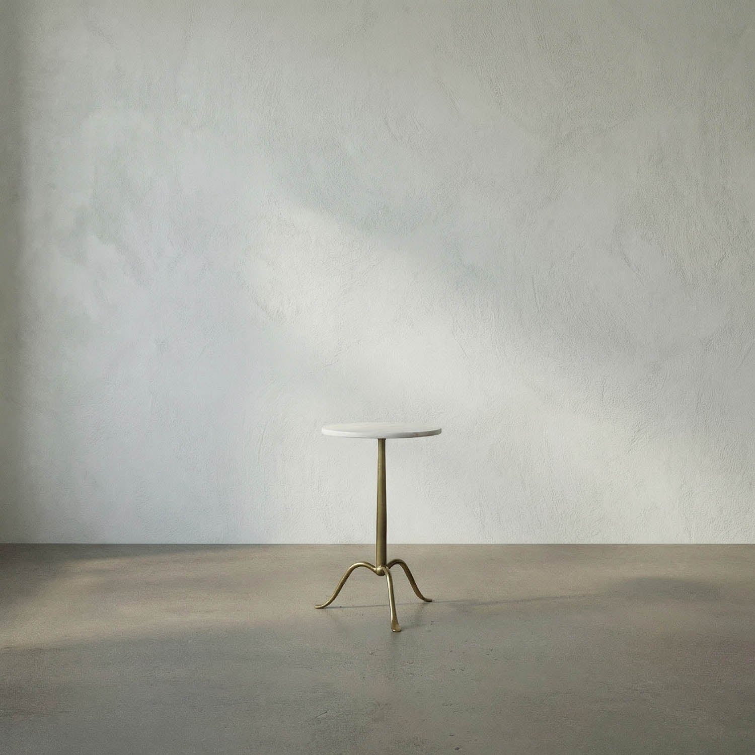 Cosmopolitan Side Table by Noir