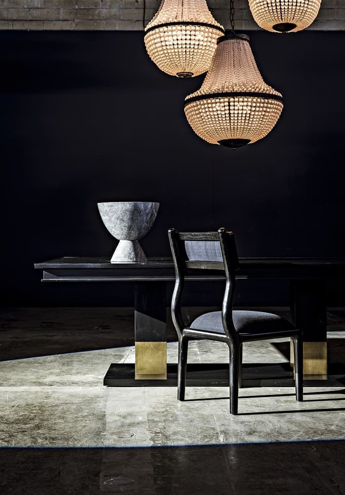 Ravenko Dining Table