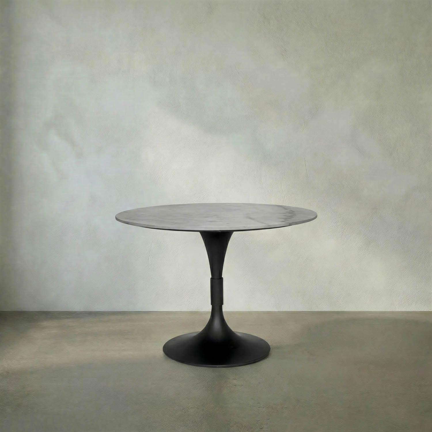 Jman Table 36″, Black by Noir