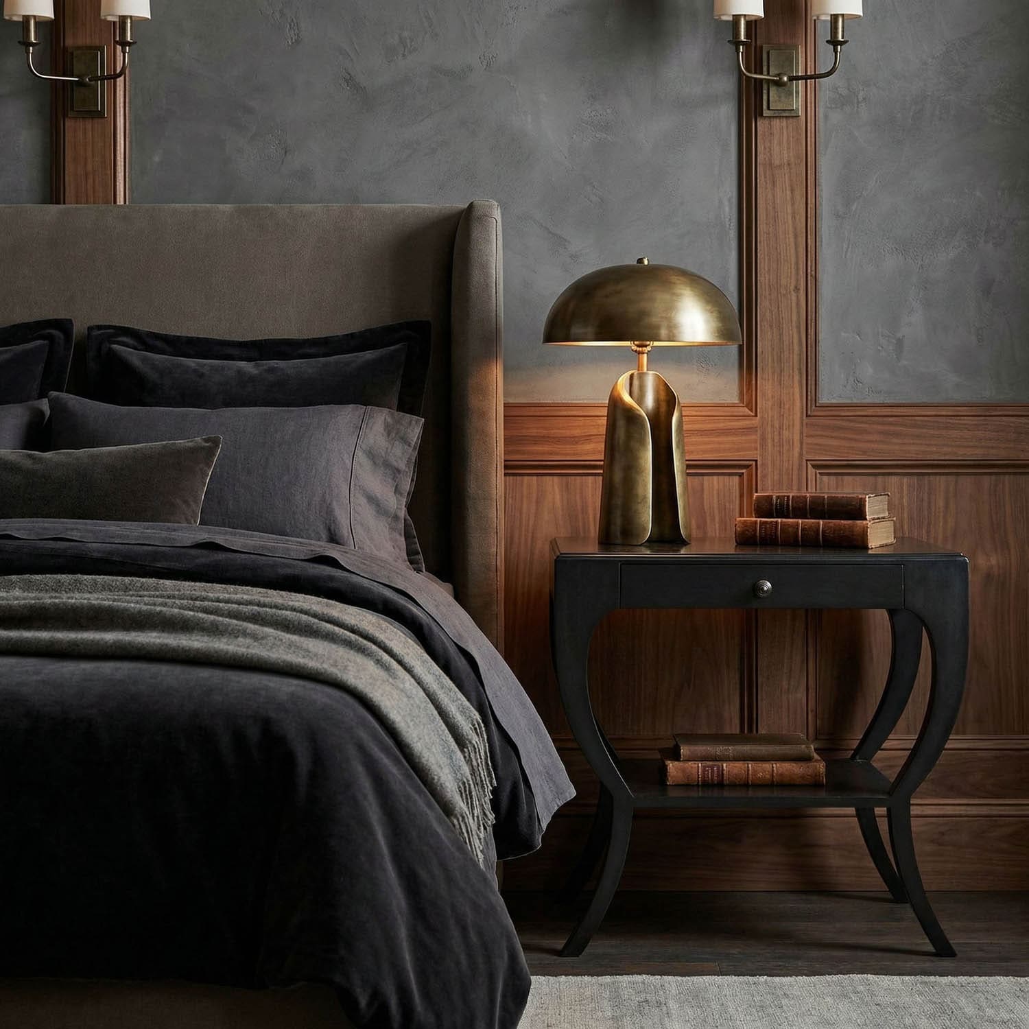 Maude Side Table, Pale